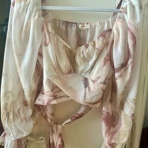 NWOT- Sheer Crop Top Print Tie-Back Blouse